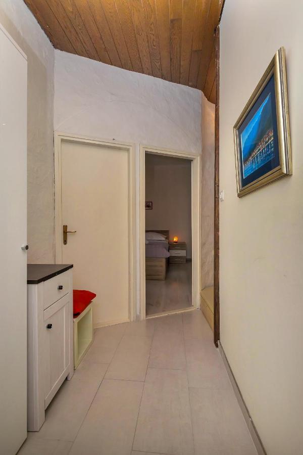 Apartman Montana, Town Centre ماكارسكا المظهر الخارجي الصورة
